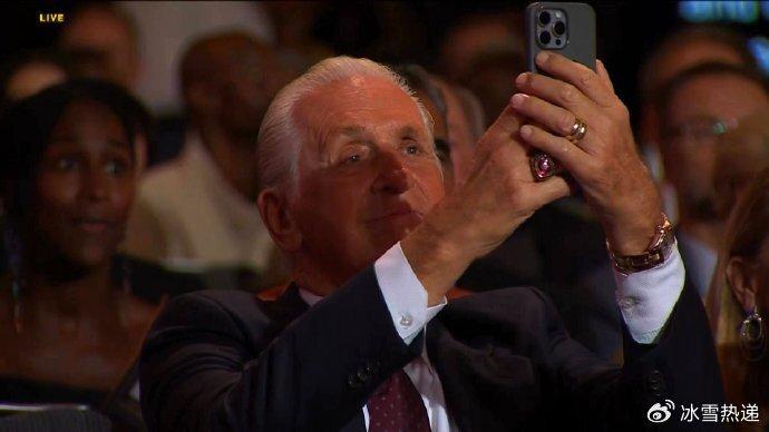 恭喜！Woj获Curt Gowdy名人堂奖 34载生涯被誉NBA第一记者