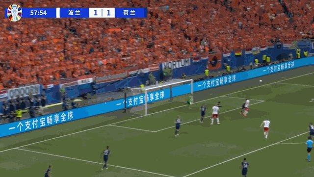 1718548294118091717.gif 九游体育下载-【欧洲杯】荷兰2比1逆转波兰,韦霍斯特替补绝杀