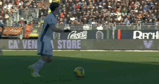 1736691852559017713.gif 【意甲】达米安补射破门,国际米兰1比0客胜威尼斯