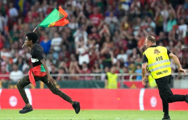 九游体育官网-B席首开纪录 B费2球 C罗交白卷 葡萄牙3比0赢波黑