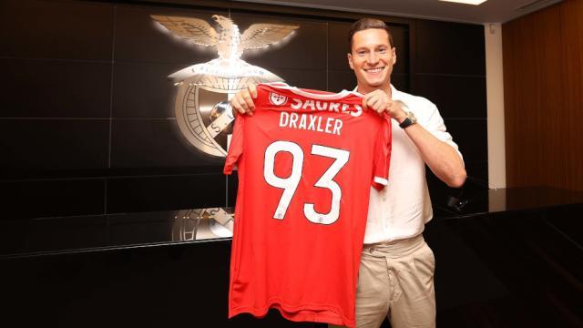 九游体育官网-德甲关窗日奏响回归主旋律，魏格尔领衔二次创业