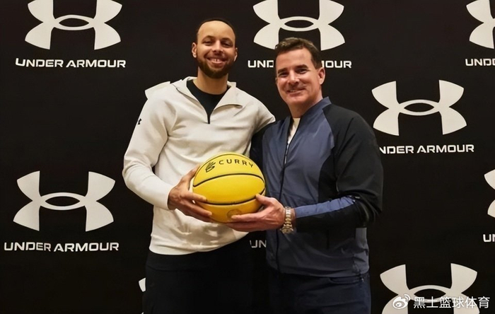 库里和安德玛解约,能拿到多少赔偿金?说出来你可能不信|斯蒂芬·库里|金州勇士队|nba|勇士|杜兰特_新浪体育_新浪新闻