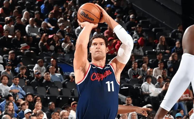 快船117-109黄蜂3喜1忧！弃用祖巴茨效果拉满，2配角打出价值！