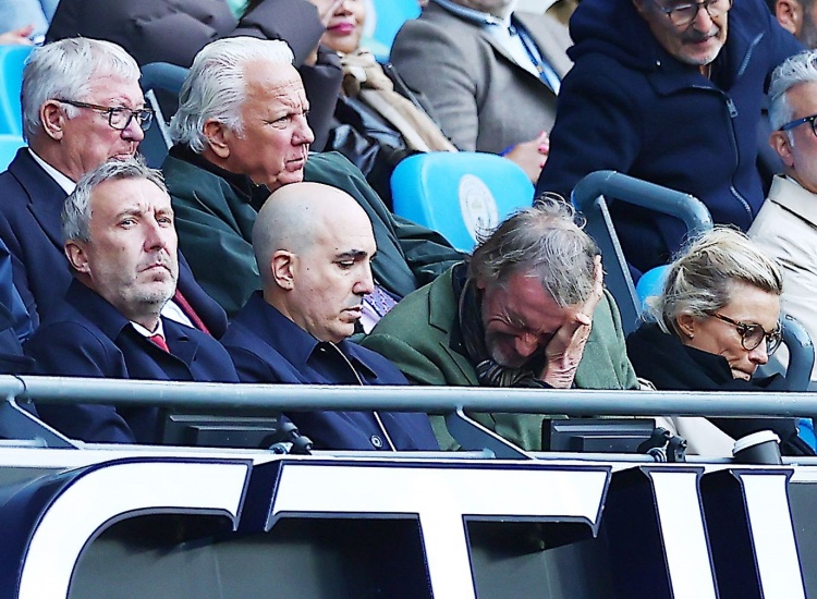 九游体育官网-TA:曼联频繁使用循环信贷额度总额4亿镑,长期债务仍为6.5亿美元