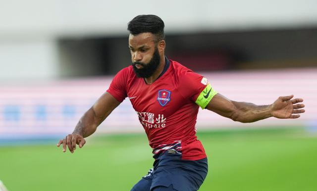 九游体育官网-杀出生天！绝境重庆制造4球大胜 复制上赛季奇迹？