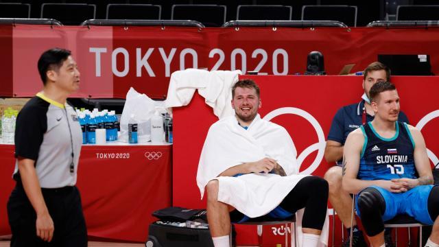 1627314235091008419.jpg 九游体育APP-奥运首秀东契奇再现神奇,他让美国众星相形见绌